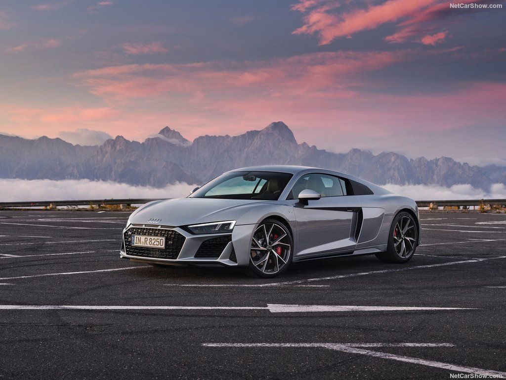 Mc! Auto: 2021 Audi R8 V10 RWD, The Low-Key Supercar
