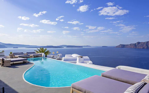 Santorini; Visa, Guide, Attractions and more