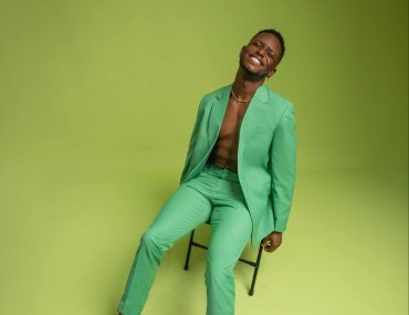 Sensational Singer, Chiké Is Fashion-Forward in New #ChikeLive Images