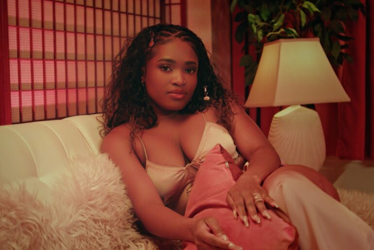 SPOTLIGHT: In Conversation With Nigerian-American Artiste Juliera—Musical Influences, Multi-Hyphenate Mindset & New Single ‘Lonely Without You’ SPOTLIGHT: In Conversation With Nigerian-American Artiste Juliera—Musical Influences, Multi-Hyphenate Mindset & New Single ‘Lonely Without You’