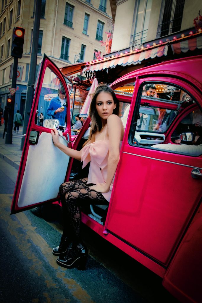 Dina Renée Closes Out the Year With New Single, ‘Heartbreak Saved My Life’