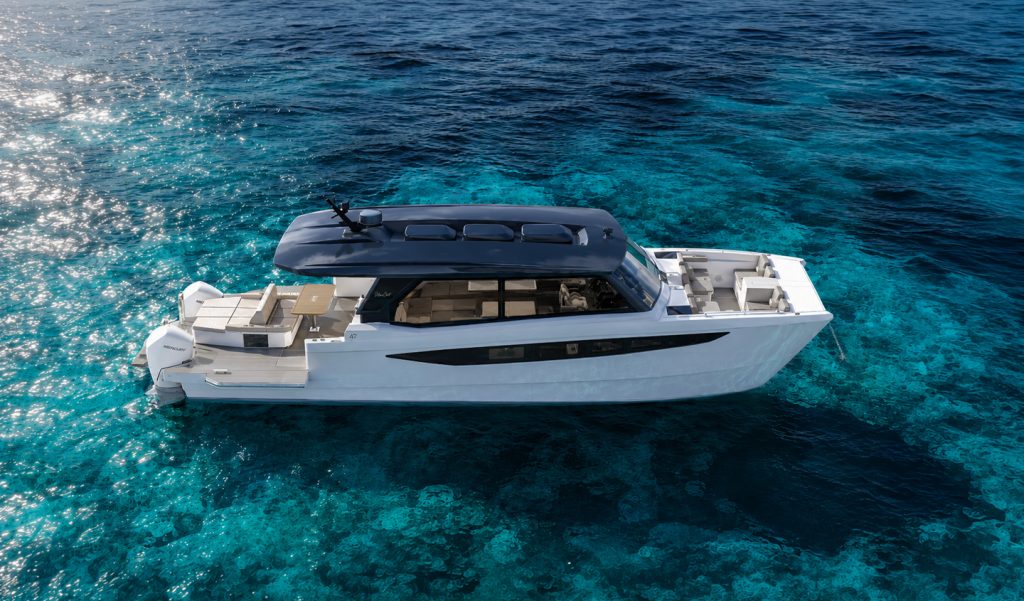SilverCat 47 Unveiled, Leads Second-Generation Power Catamarans